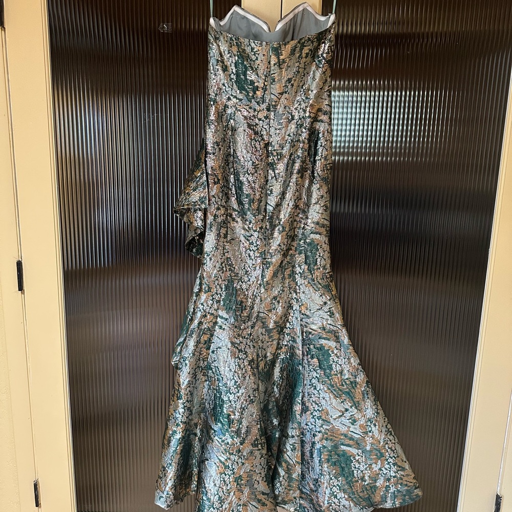 Strapless Green and Silver Dress - Picture 8 of 10